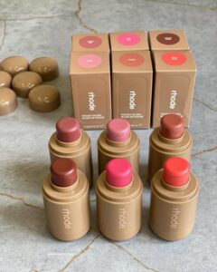 6-colors-rhode-pocket-blush-makeup