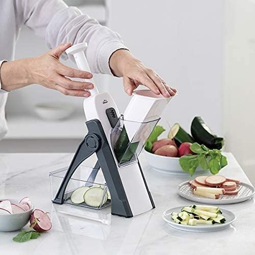 2025_12_16_fdfb1c92b2f3cc5428883a5bfbc5700d Multifunction Vegetable Cutter Safe Mandolin Kitchen Slicer Salad Chopper - Image 7